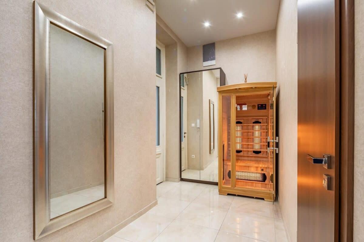 Splendid Perfectly Located Flat With Sauna Apartment Будапеща Екстериор снимка