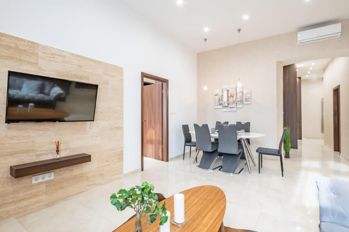 Splendid Perfectly Located Flat With Sauna Apartment Будапеща Екстериор снимка