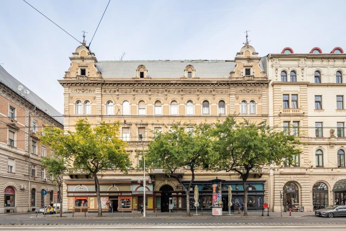 Splendid Perfectly Located Flat With Sauna Apartment Будапеща Екстериор снимка